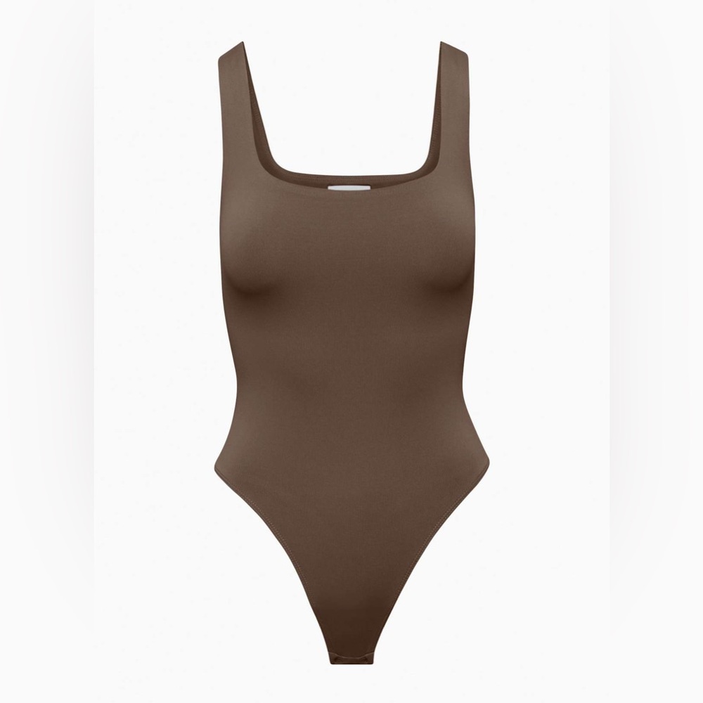 Aritzia Babaton Contour Squareneck Bodysuit — Chocolate Brown (XS)